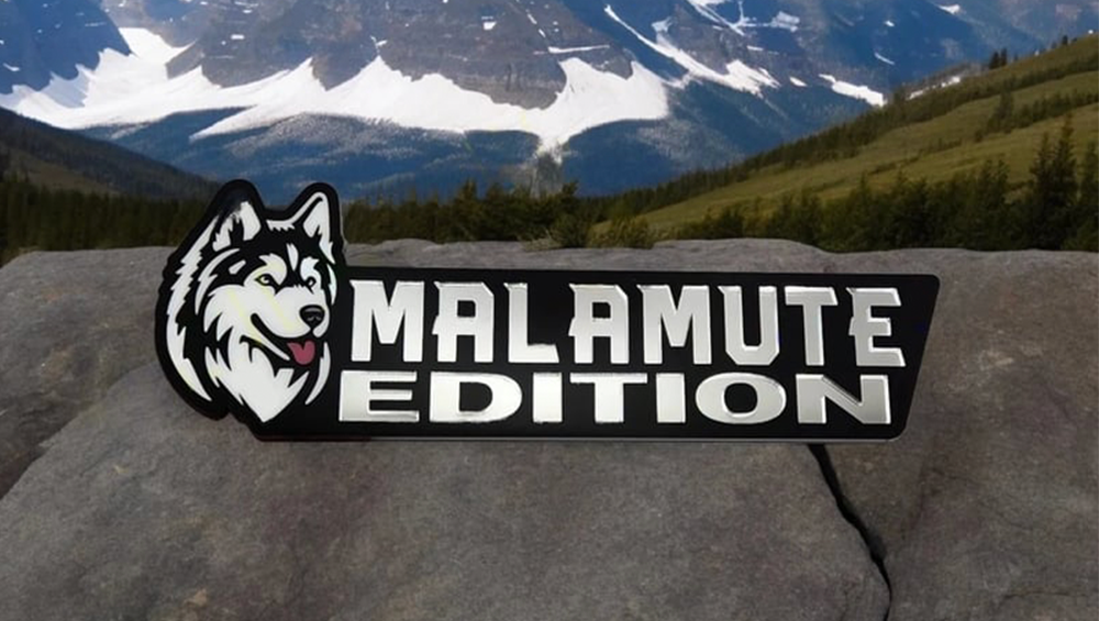 Alaskan Malamute Auto Badge Autoembleem