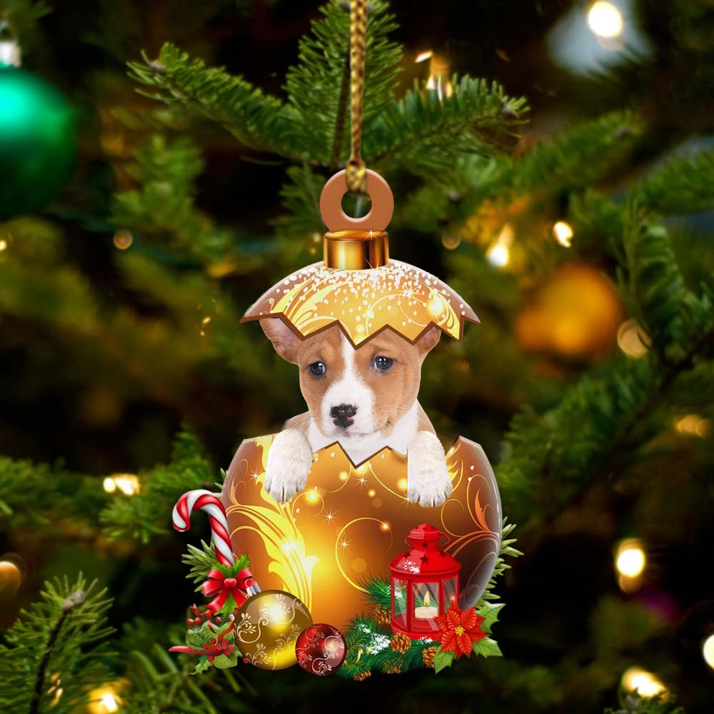 Basenji In Kerst Gouden Ei Ornament