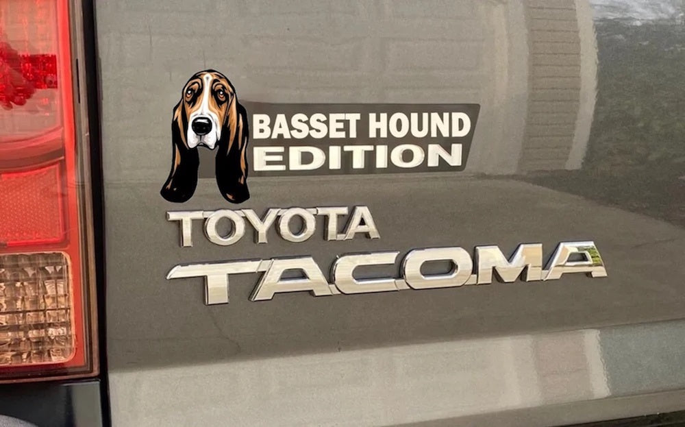 Basset Hound Auto Badge Autoembleem