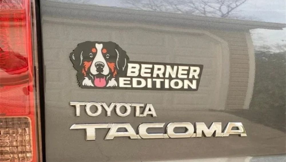 Bernese Mountain Dog Auto Badge Autoembleem