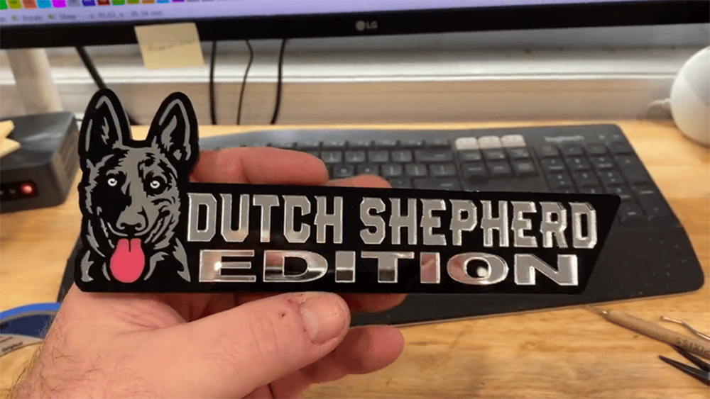 Dutch Shepherd Auto Badge Autoembleem