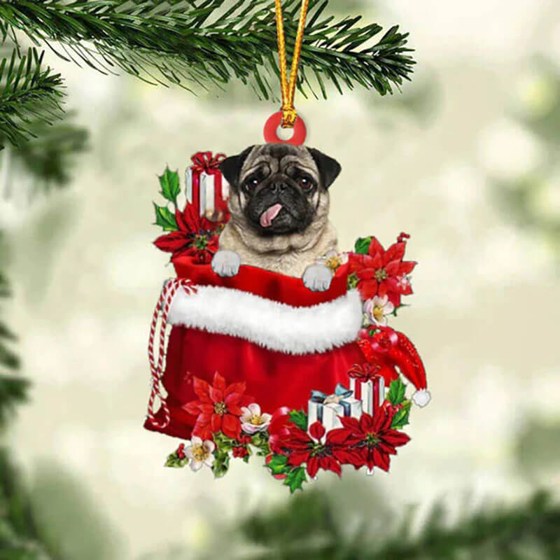 Pug Mops In Cadeauzakje Kerstornament