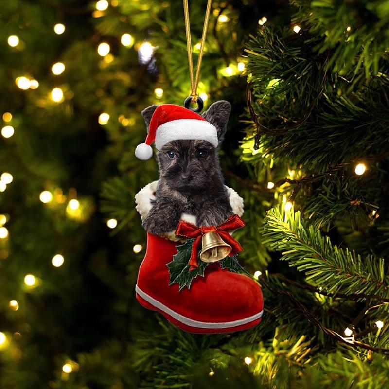 Cairn Terrier in Kerstschoen Ornament