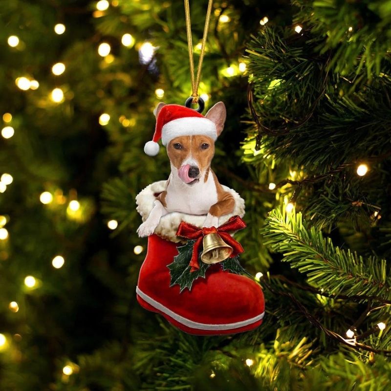 Basenji in Kerstschoen Ornament