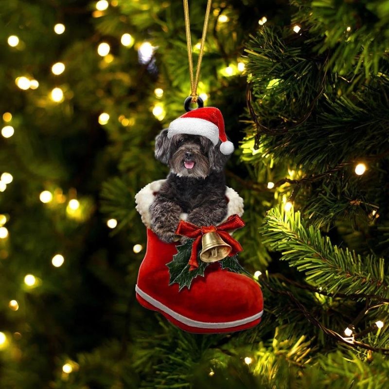 Schnoodle in Kerstschoen Ornament