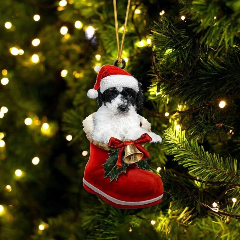 Goldendoodle Patri in Kerstschoen Ornament