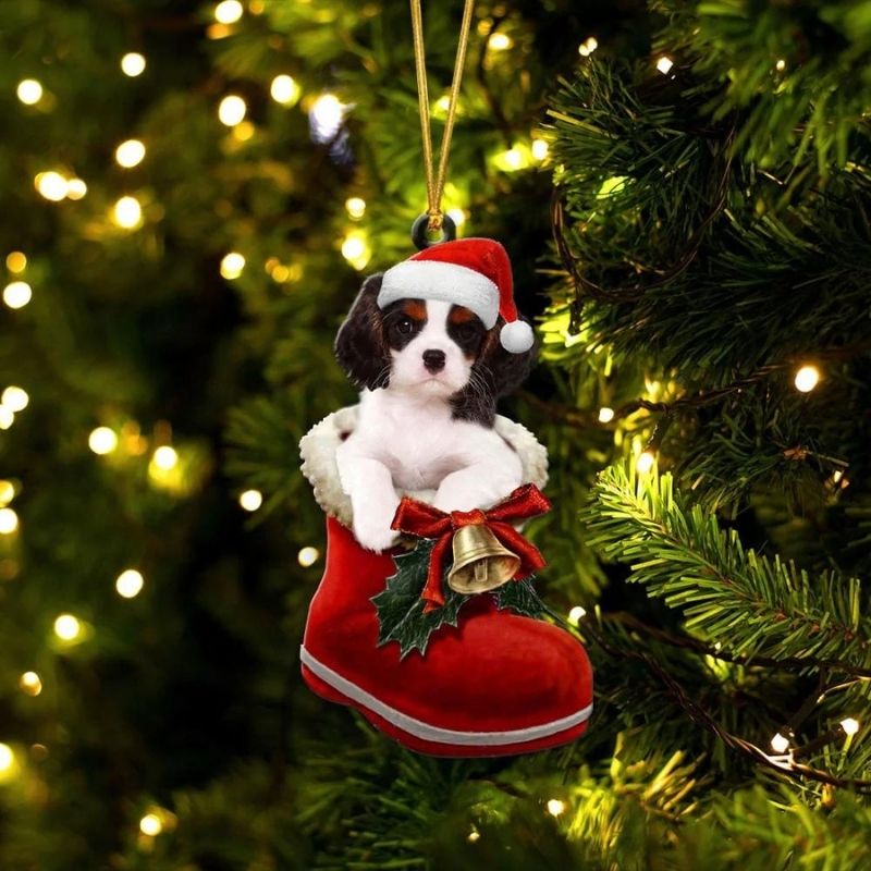 Cavalier King Charles Spaniel Zwart Triclor in Kerstschoen Ornament