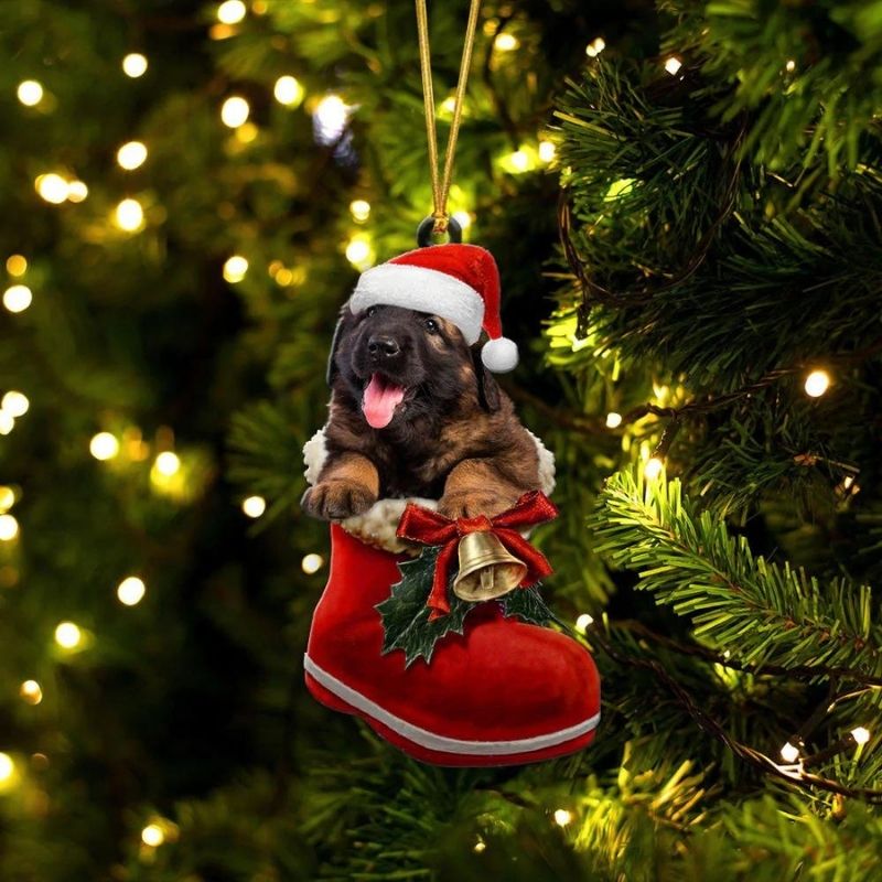 Leonberger in Kerstschoen Ornament