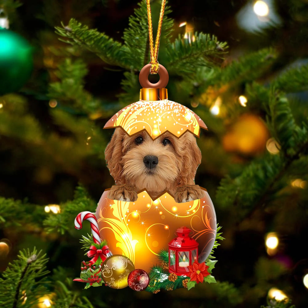 RED Goldendoodle In Kerst Gouden Ei Ornament