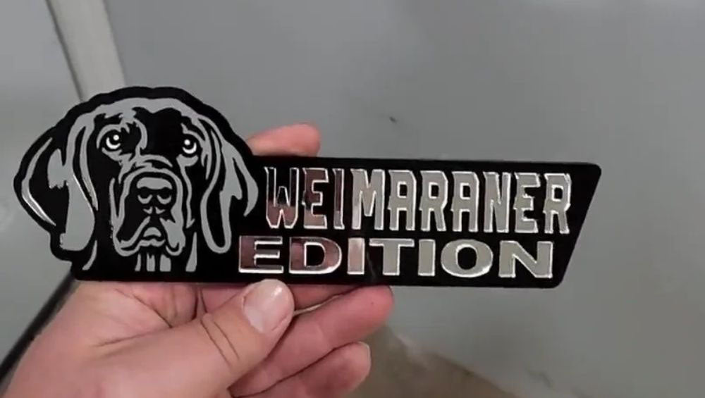 Weimaraner Auto Badge Autoembleem