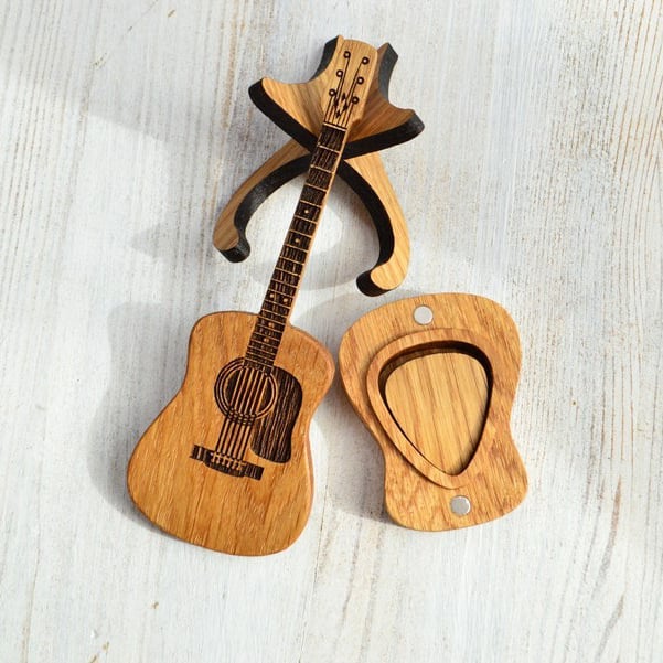 🔥Zomer uitverkoop!🔥 Handgemaakte Houten Plectrumdoos voor Gitaar met Standaard