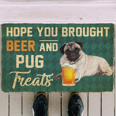 Hopelijk heb je bier meegenomen en Pug snacks Deurmat