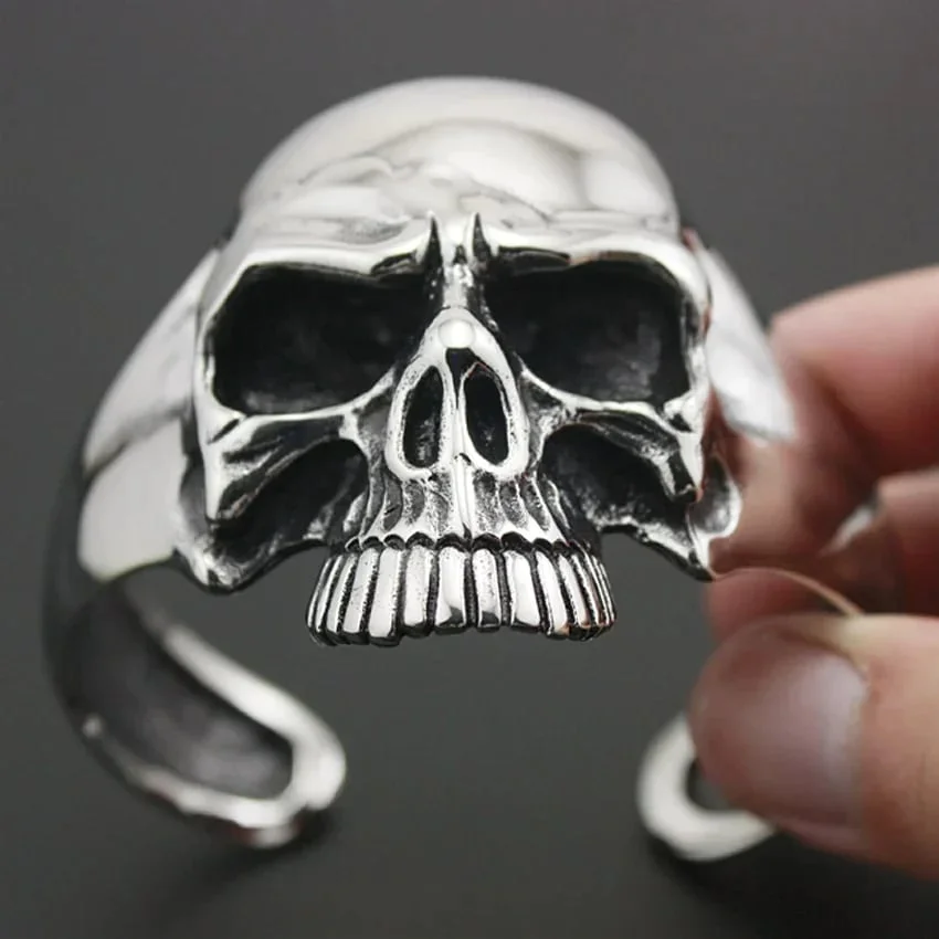 Phantom Skull Armband